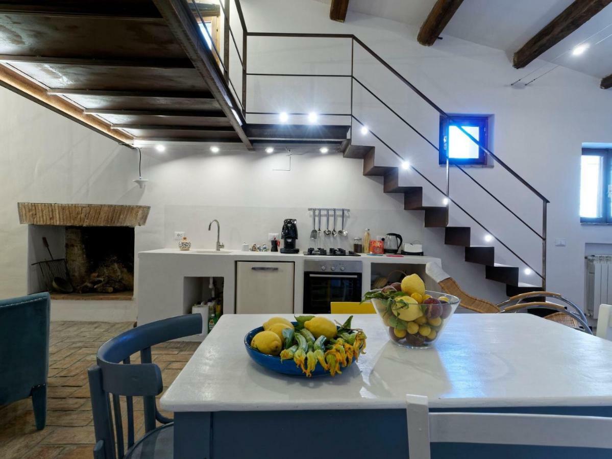 L'Arrocco - La Torre Col Mare Sul Tetto Apartment Tarquinia Exterior photo