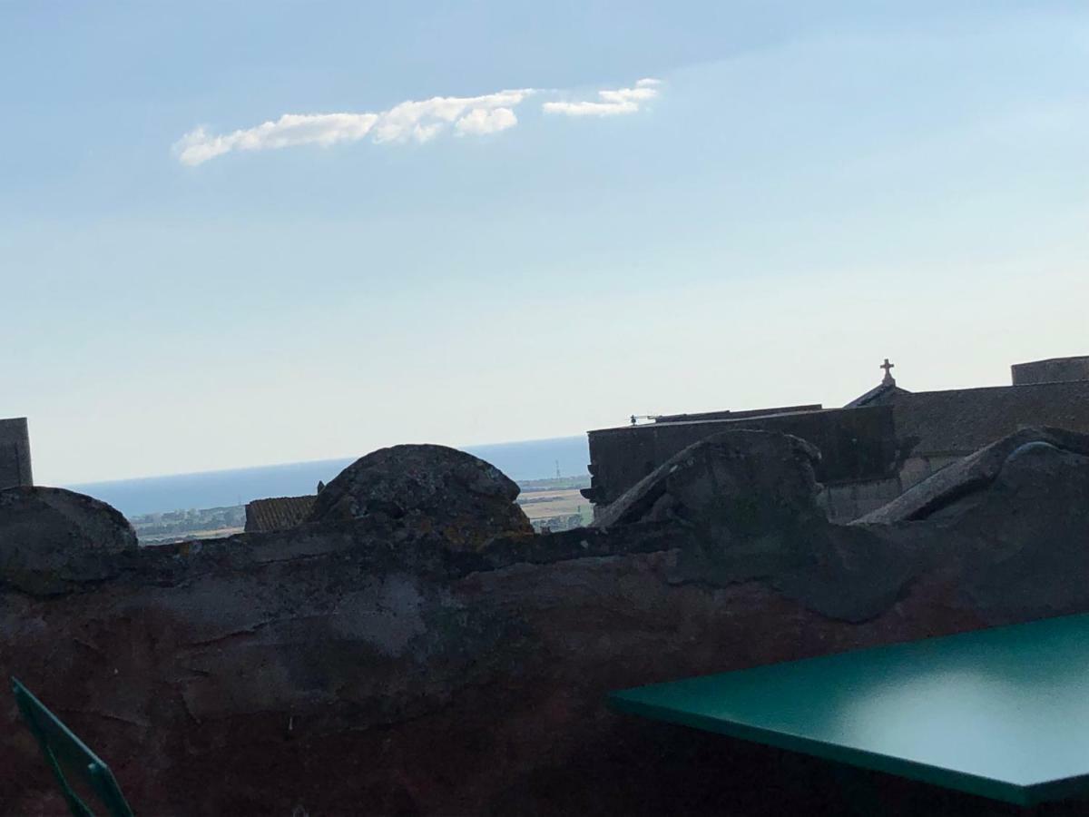 L'Arrocco - La Torre Col Mare Sul Tetto Apartment Tarquinia Exterior photo